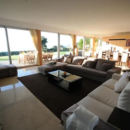 Villa 257 Caminha